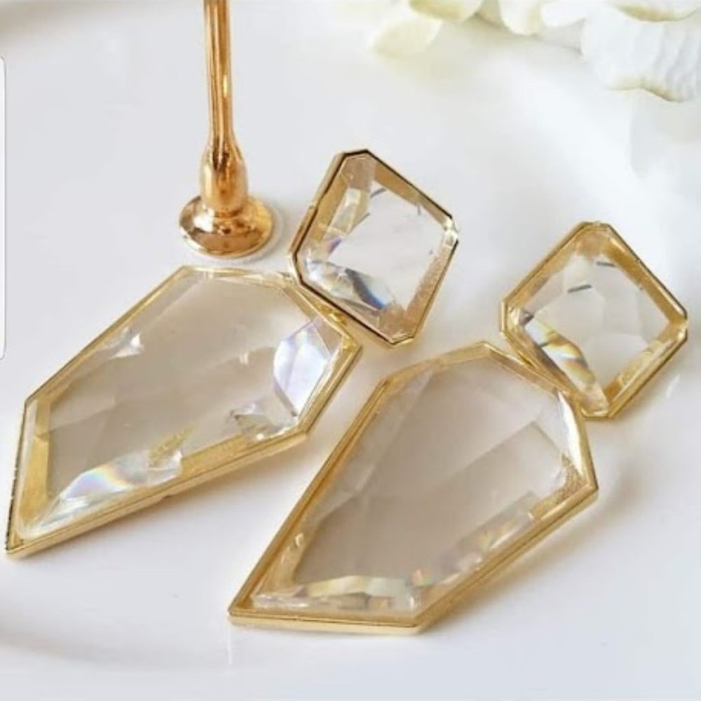 Glam Clear Statement Earrings
